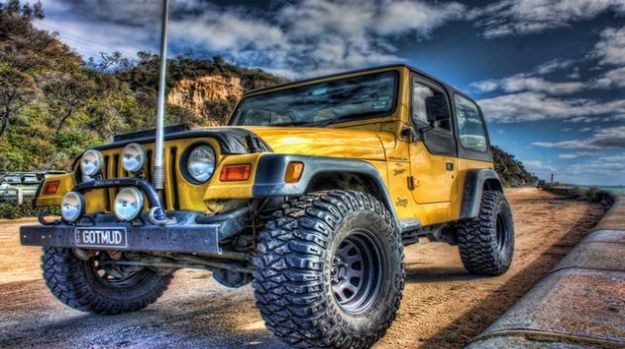 SUV޼ʻϷֻ v1.0ͼ1